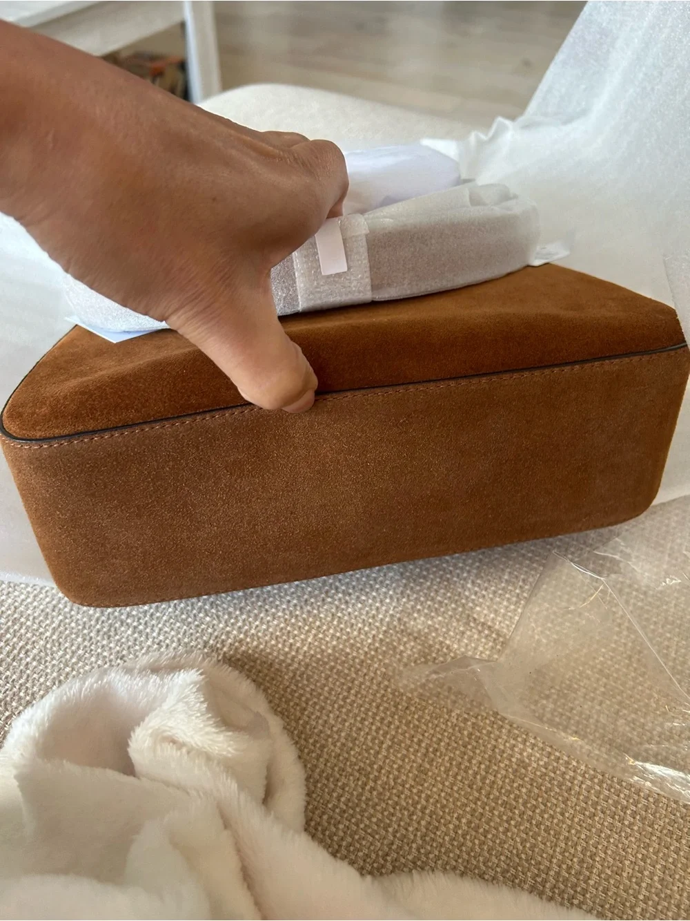 NWT KATE SPADE MARGOT suede shoulder bag.